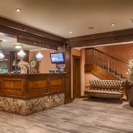 Szálloda Aplend Wellness Borovica 4*