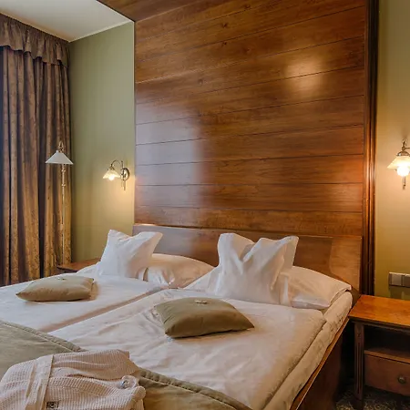 Aplend Wellness Borovica 4* Štrbské Pleso