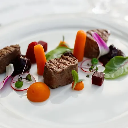 Aplend Wellness Borovica 4*